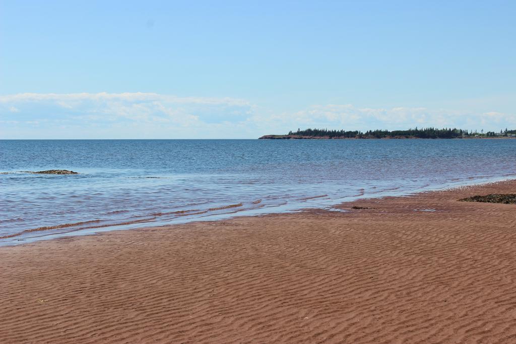 Cottages On Pei-Oceanfront Bedeque Exterior foto
